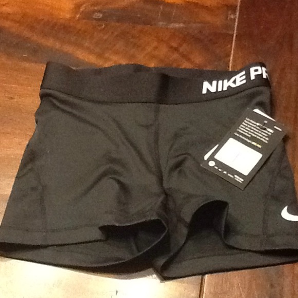 Nike Pants - Nike Pro Training shorts